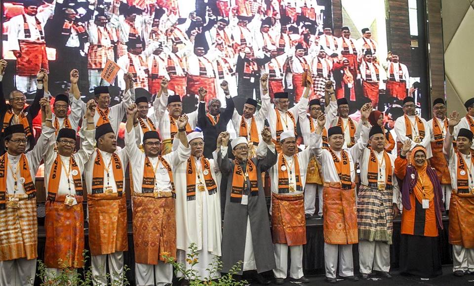 D LEADERSHIP OF AMANAH