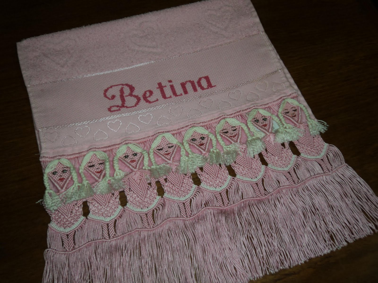 Laurinha - BORDADOS EM PONTO CRUZ: Betina - Ponto Cruz