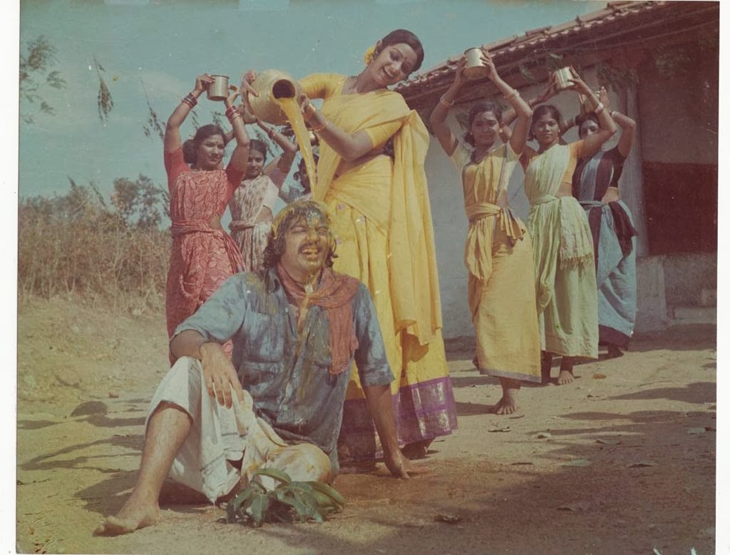 16 Vayathinile Movie Stills