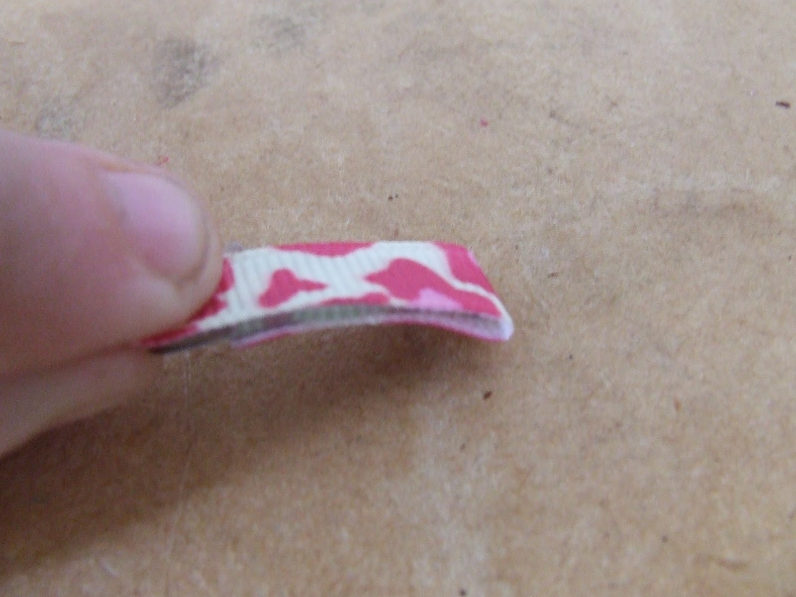 LittleLizzie How to make Baby Snap clips