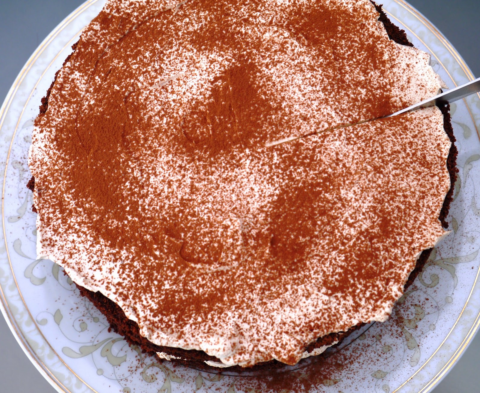 This Muslim Girl Bakes Cappuccino Fudge Cake