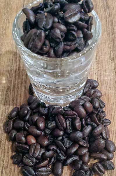 cigar coffee starbucks christmas blend whole bean coffee starbucks christmas blend k cup