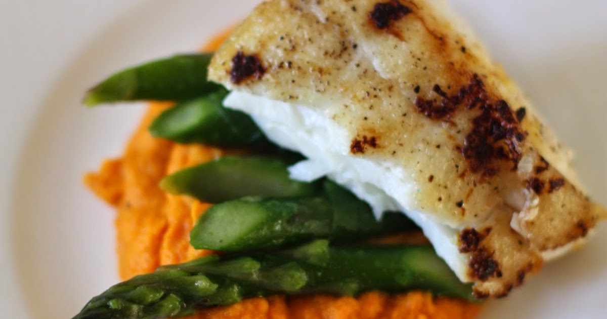 Week of Menus Pan Seared Halibut with Carrot Purée and Asparagus