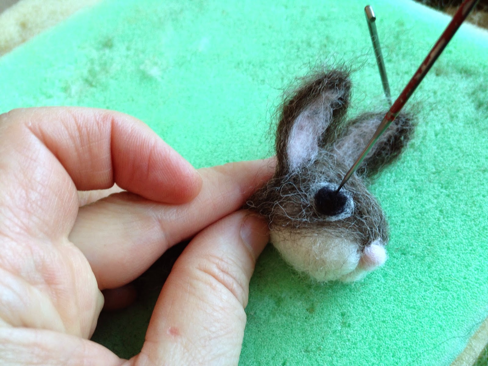 Claudia Marie Felt How to Make a Needle Felted Bunny and Giveaway