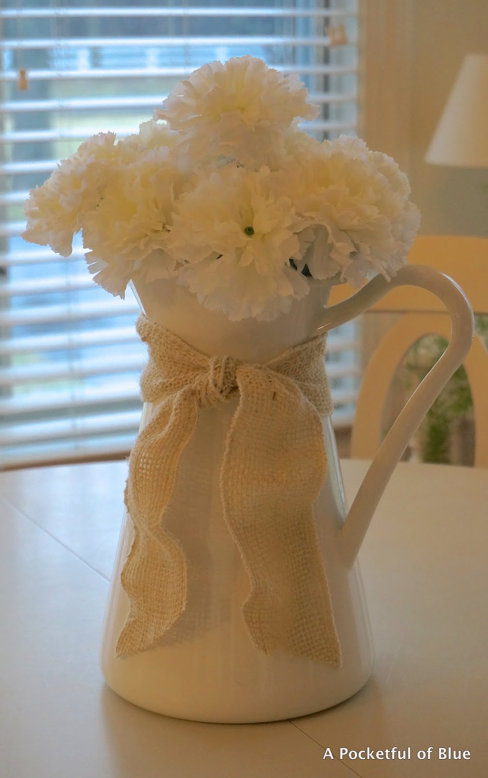 QUICK AND EASY TABLE CENTERPIECE