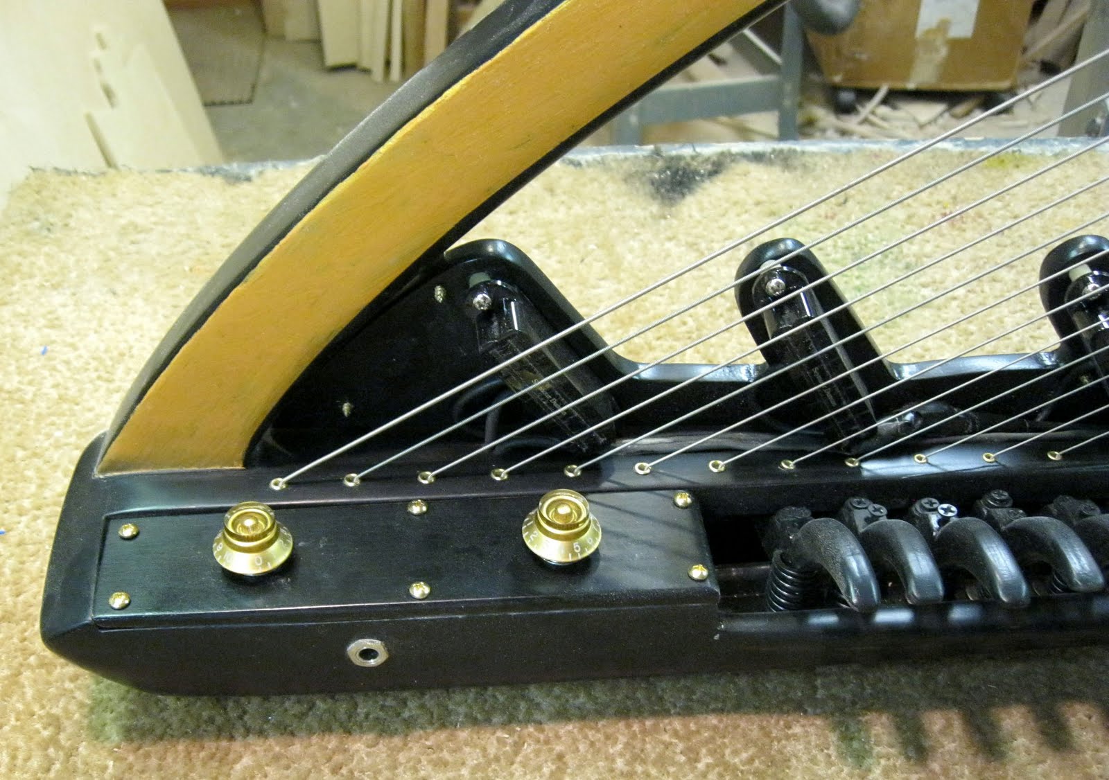 The Custom Harp builder, Glenn J. Hill of Mountain Glen Harps New