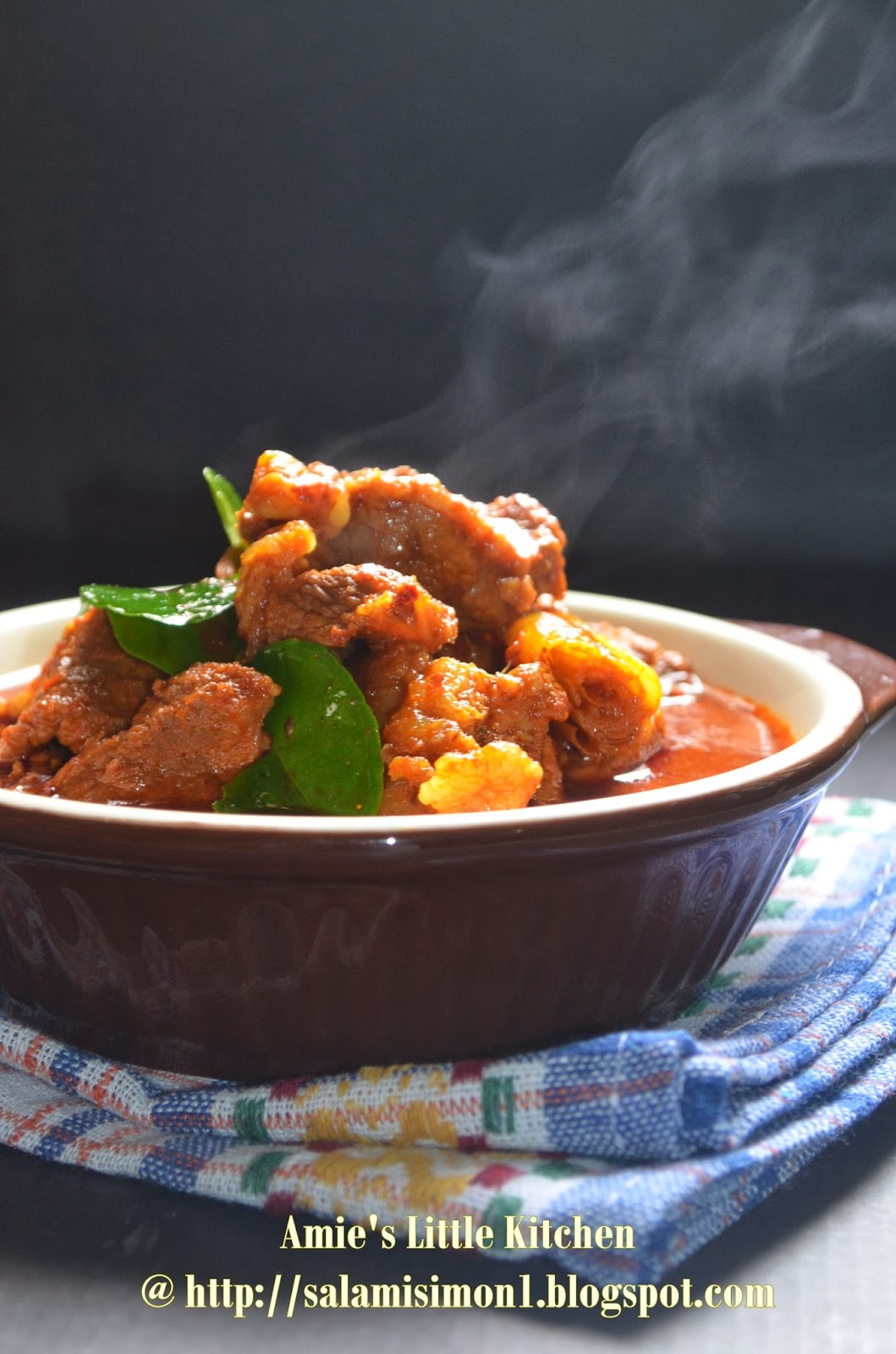 AMIE'S LITTLE KITCHEN Daging Lembu Masak Asam Pedas