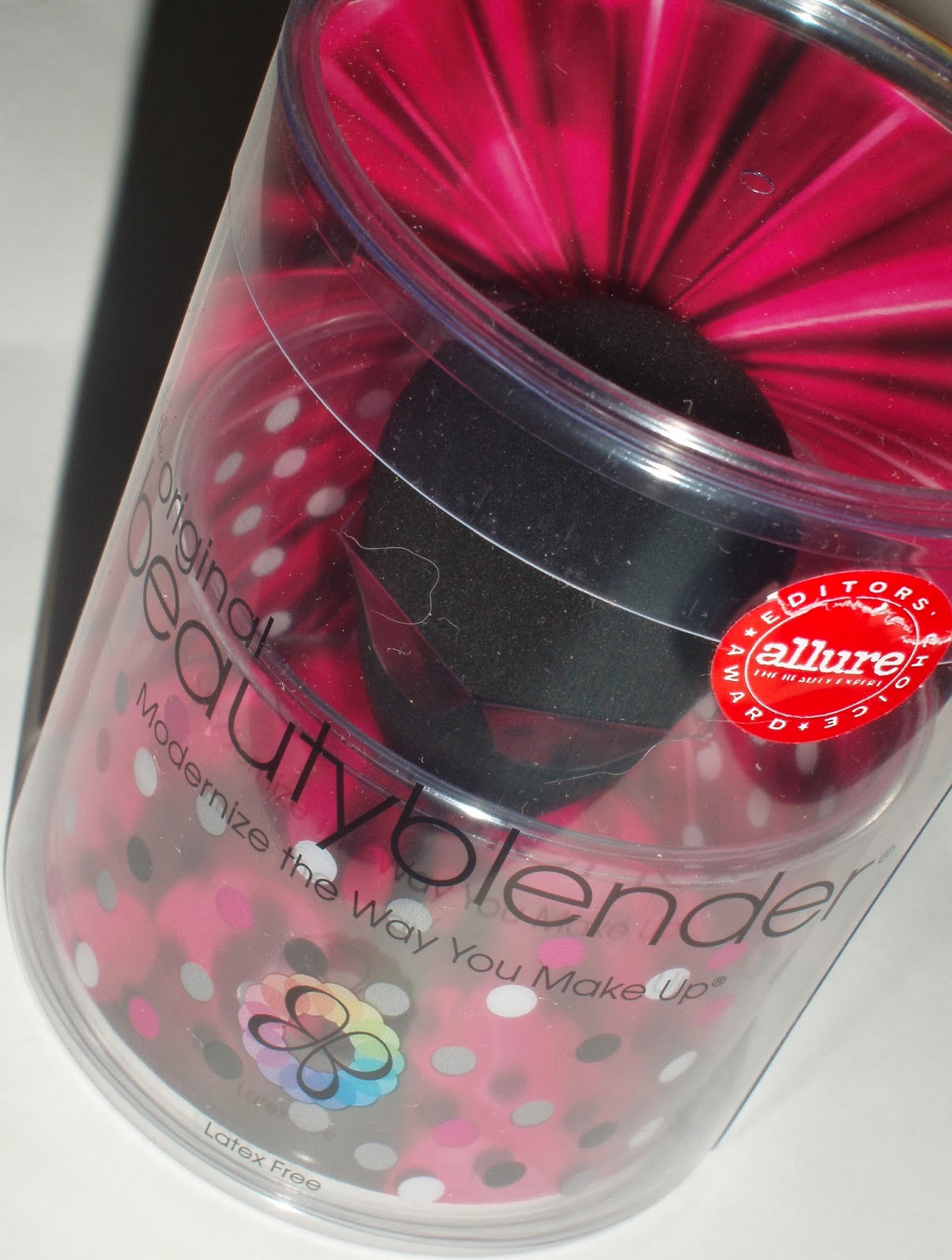Beauty Blender Pro sponge haligonia.ca