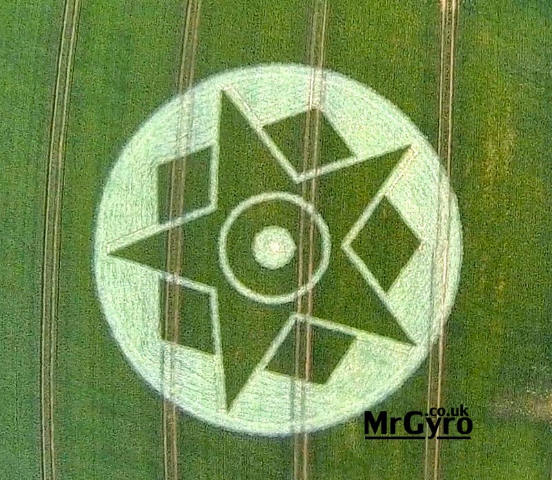 Circulos en las cosechas Crop+Circle+at+Harewell+Lane,+nr+Besford,+Worcestershire,+United+Kingdom.+Reported+14th+June+2014