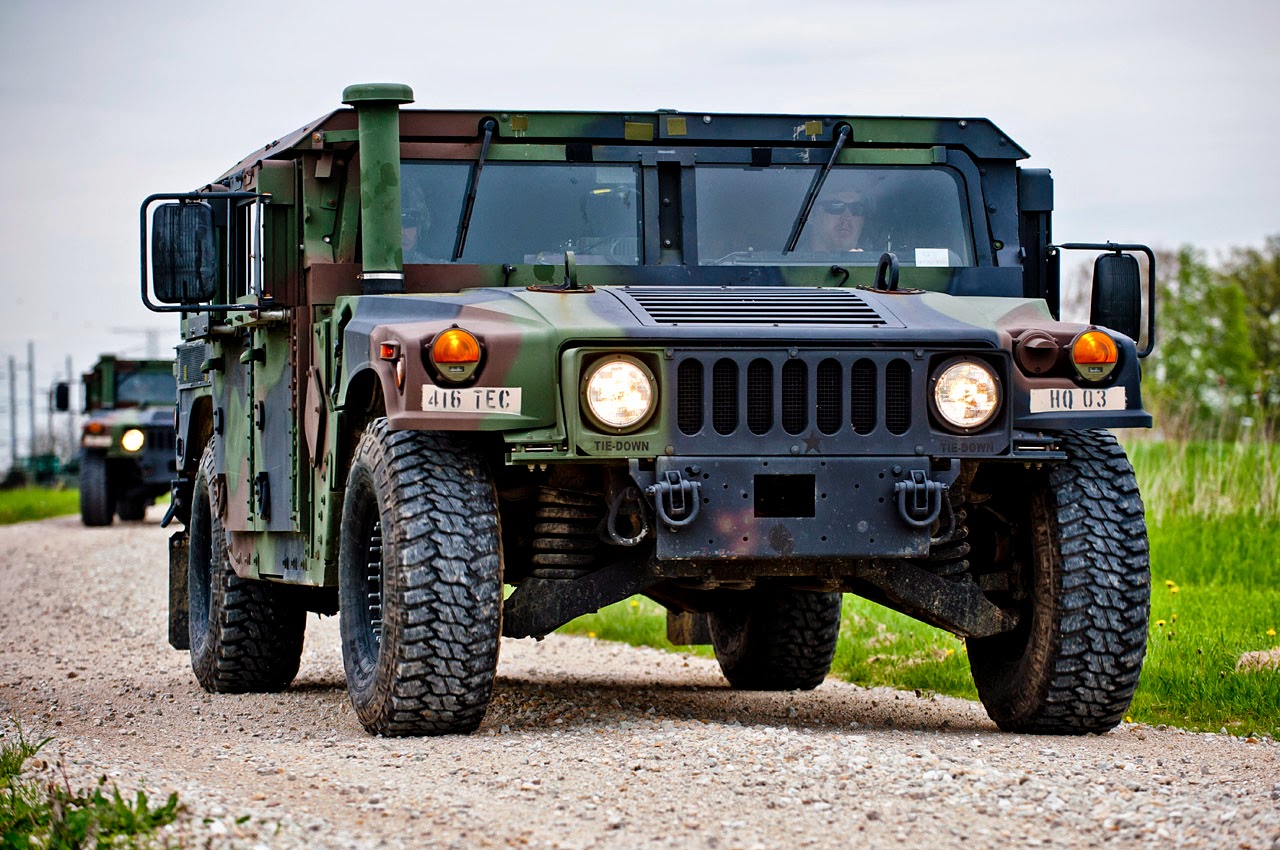 169 Automotiveblogz Us Army Humvee Driver Driven To Work