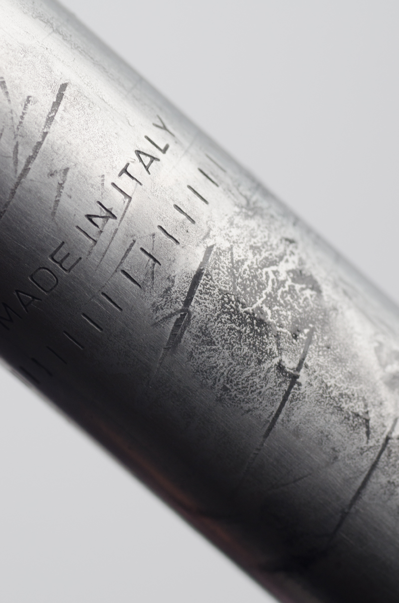 making not taking hand polishing aluminum bicycle parts to mirror finish