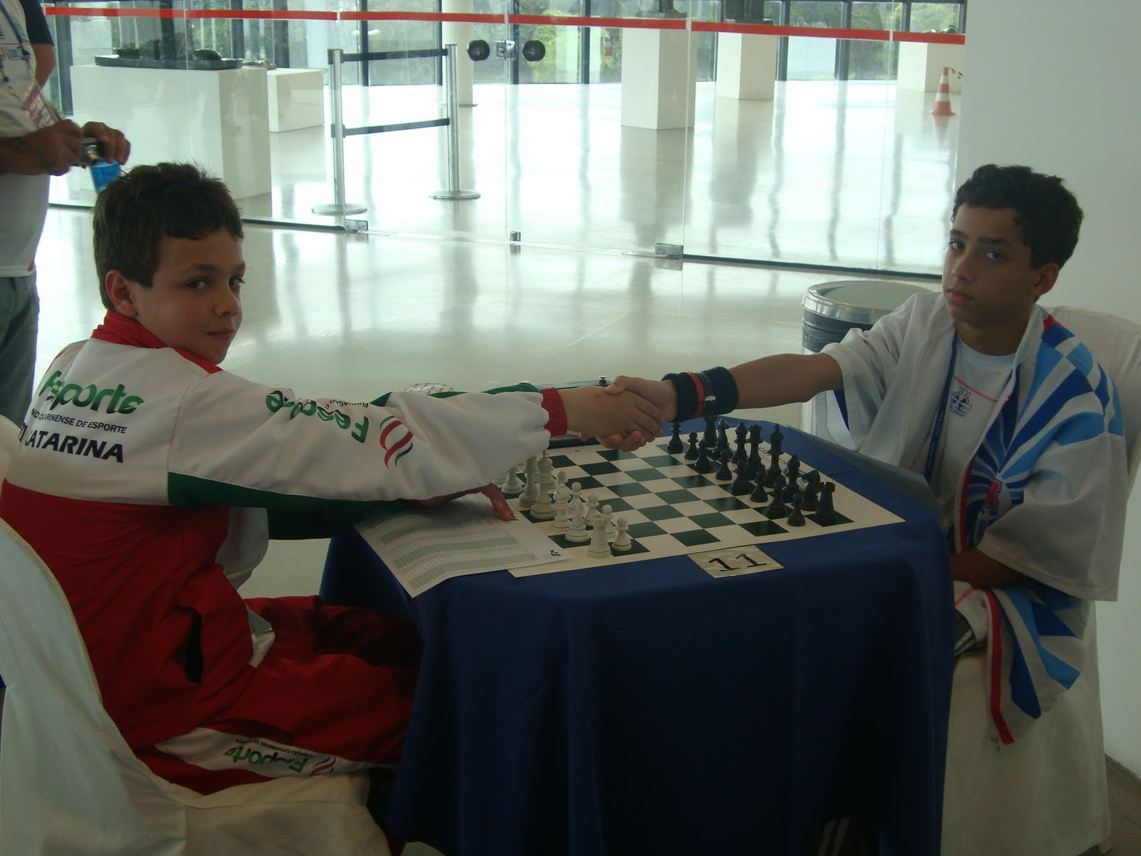 Campeonato de xadrez reunirá 1,5 mil alunos no Pacaembu - 25/06/2013 -  Folhinha - Folha de S.Paulo