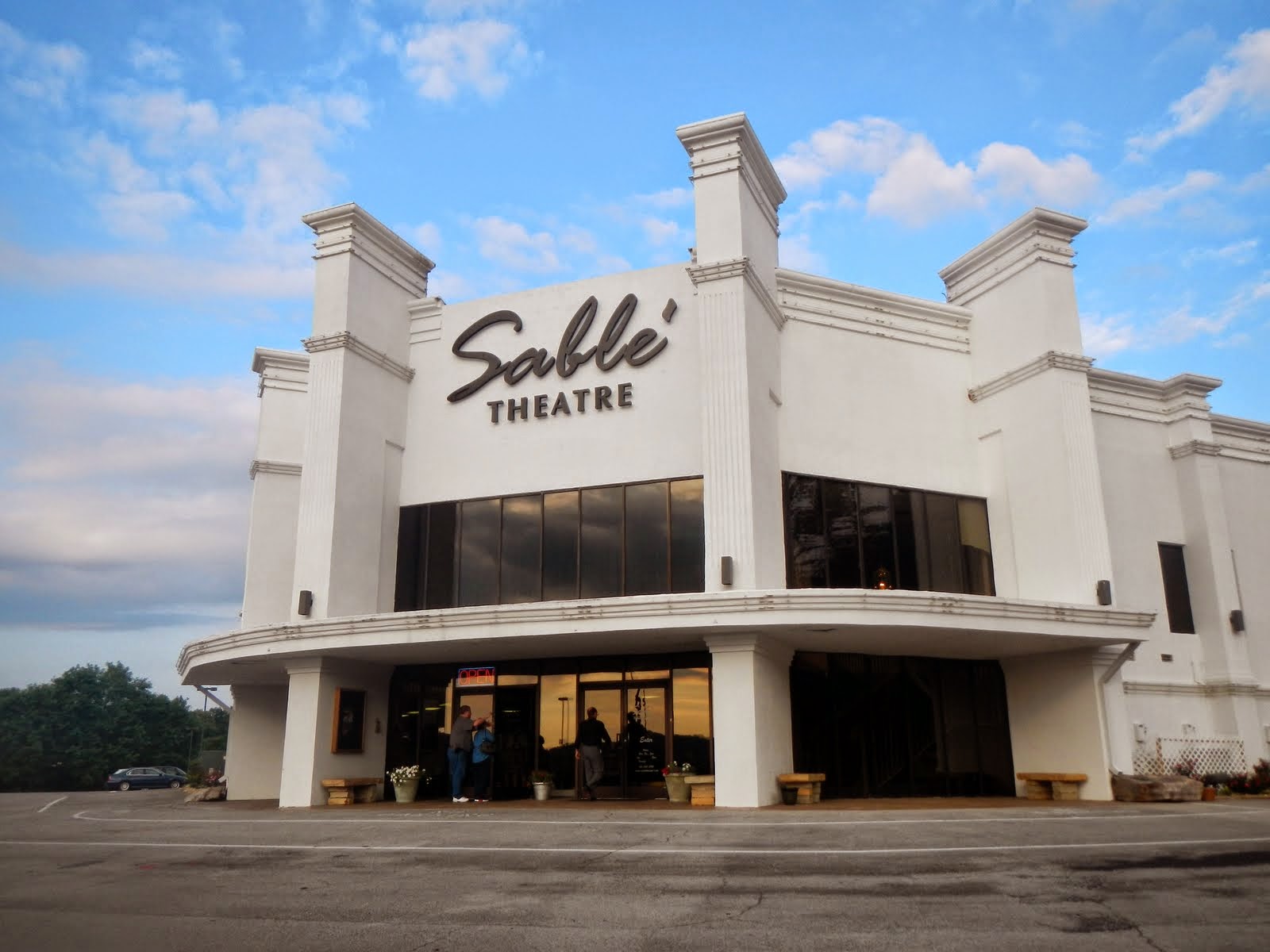 Big Daddy Dave Pigeon Forge Tennessee Sable Theatre