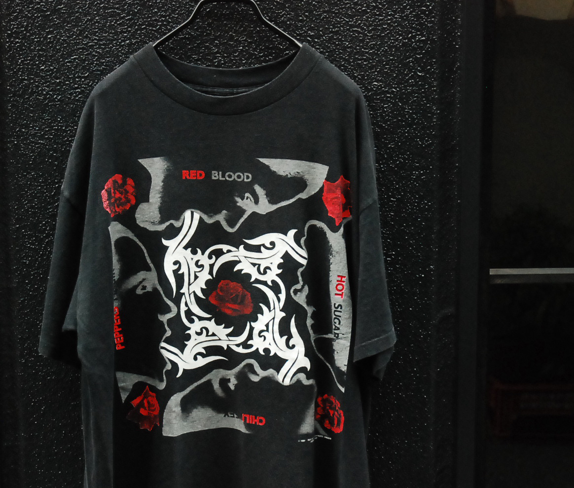 QLOZET NEWS "'91 RED HOT CHILI PEPPERS" BLOOD SUGAR SEX MAGIK TSHIRT