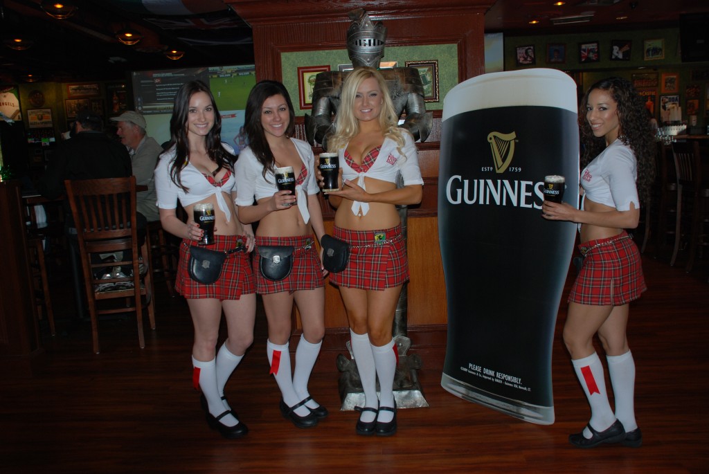 The Tilted Kilt Orange CA (Review) Virtual Mirage