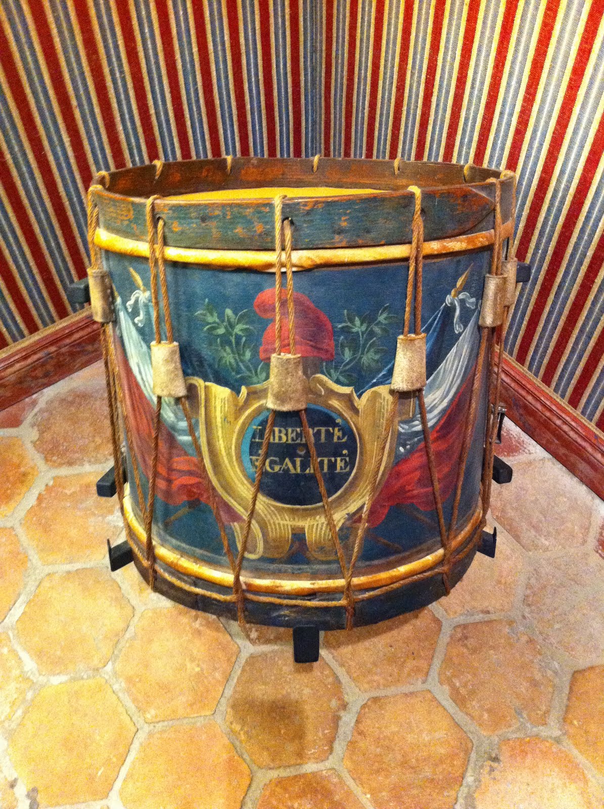 Oui Blog Drum from the French Revolution