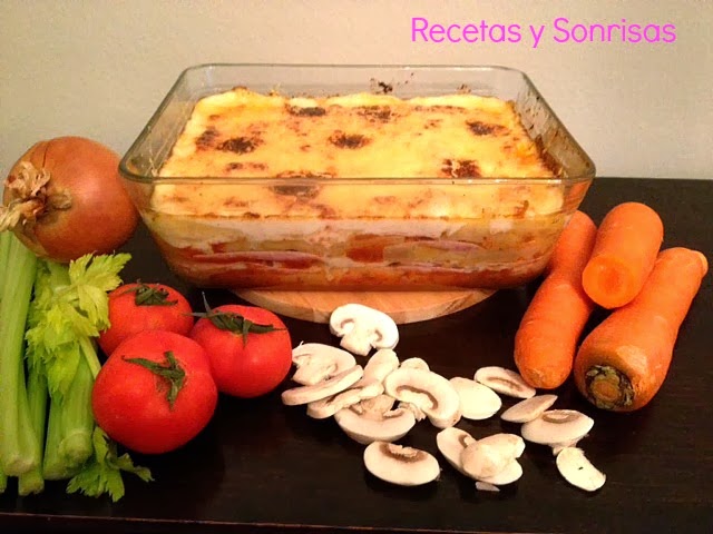 Lasaña De Carne, Jamón Dulce Y Mozzarella
