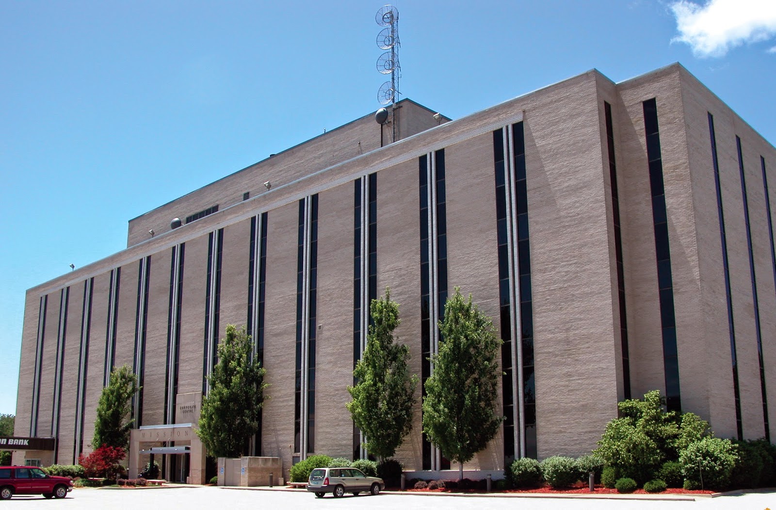 BLOCK REAL ESTATE SERVICES, LLC BLOG BRES' Deal of the Week Mission