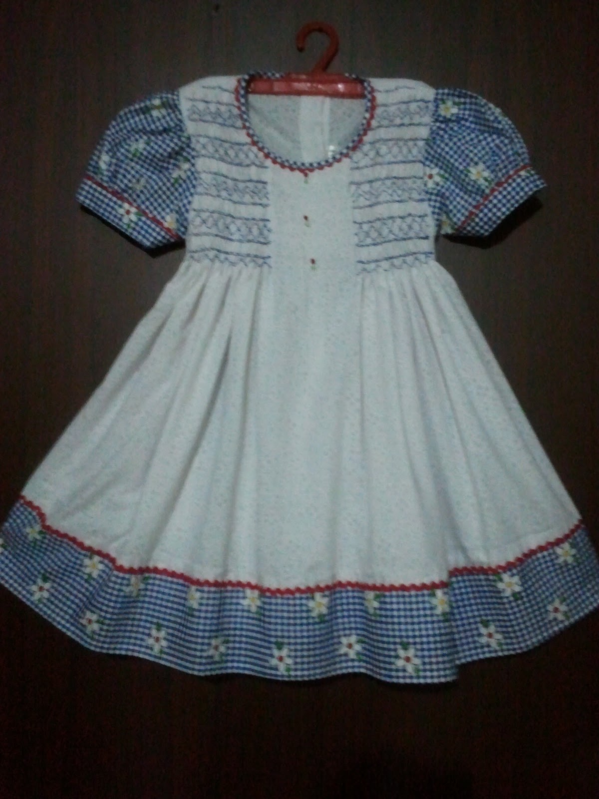 Baby's Breath Frocks: Frock Design