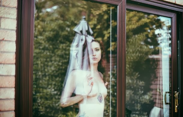 modelo adreena angela ensaio fotográfico sensual nextdoormodel ruiva
