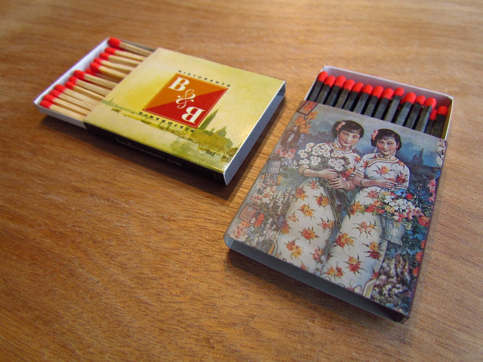 Arnon Reisman A Phillumenist New Resturant matchboxes, made in Japan