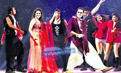Asin and Akshay Kumar Stage Performance Bathinda