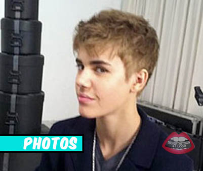 justin bieber hairstyle 2011. pics of justin bieber new