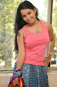 Ishika Singh Latest Glamorous Photos-thumbnail-19