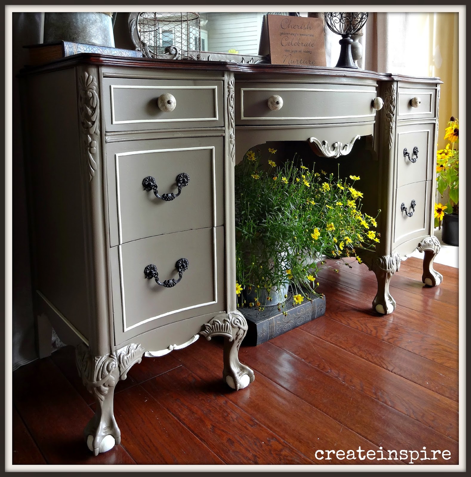 {createinspire} Cherry Vanity in Stampede (BM)