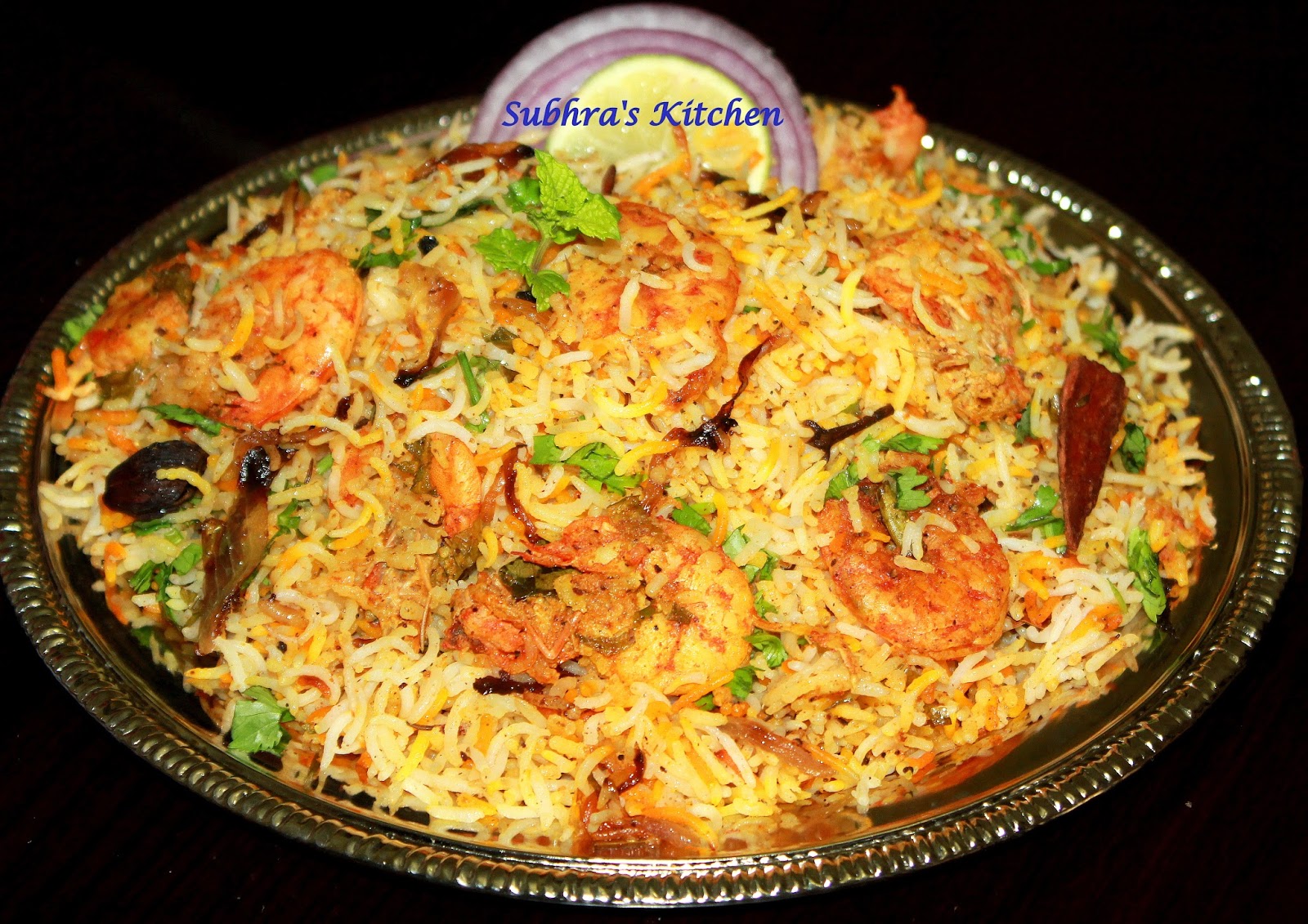 Subhra's Kitchen: Hyderabadi Prawn Biryani
