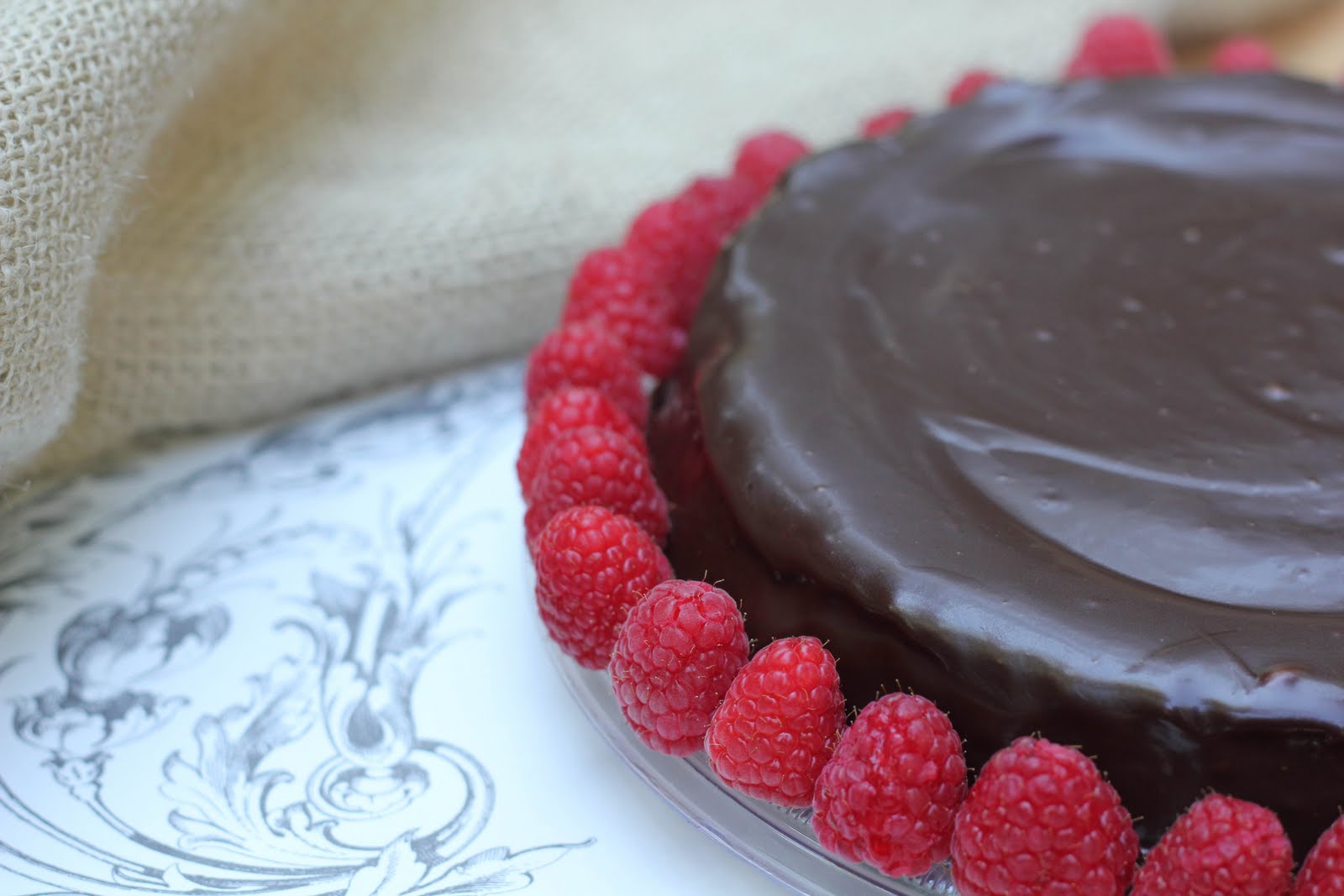 Flourless Chocolate Cake with Ganache Topping
