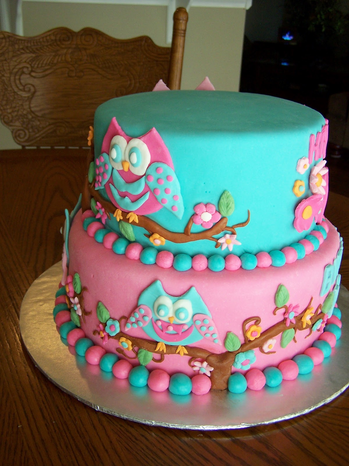 Heather Calvin Cakes: Owl themed cake for a girly girl!!