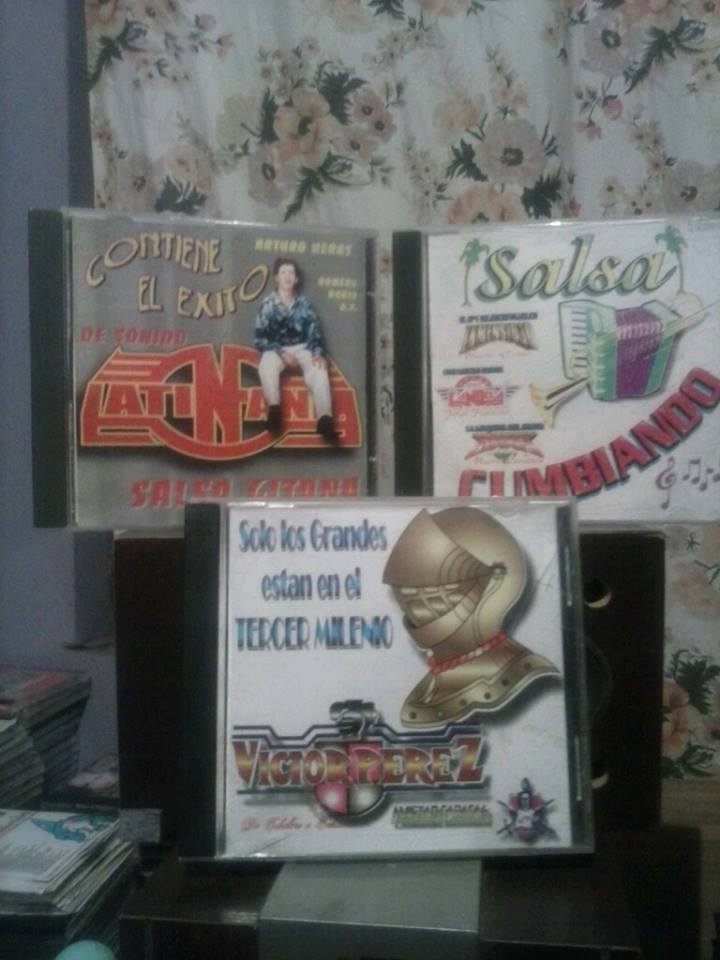 Se Buscan 3 Cds Latin Fania Salsa Gitana /// Salsa Cumbiando //// Victor Perez