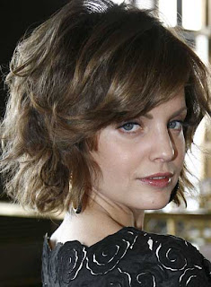 Short Wavy Funky Hairstyles Short Wavy Funky Hairstyles