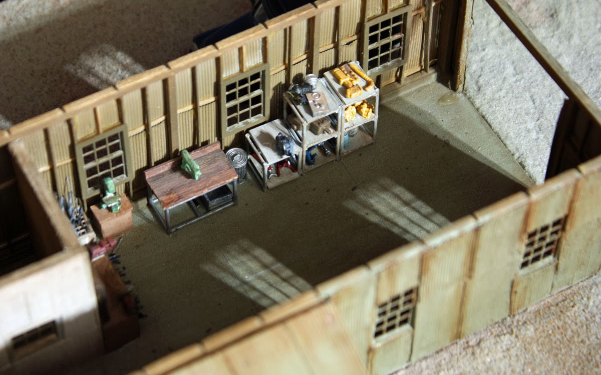 [Image: Lud+Equip+16.jpg]