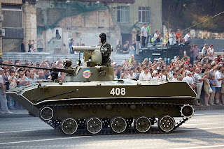 800px-Ukrainian_BMD-2_tank_(5).JPG