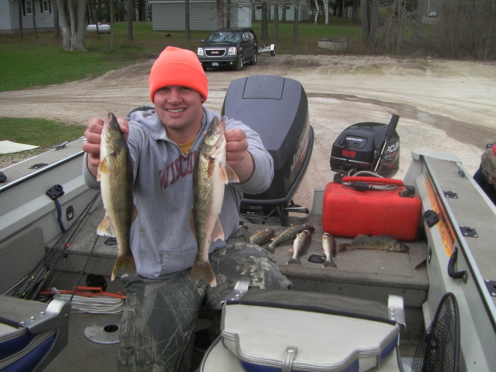 Wisconsin Fishing Reports: Walleye Fishing