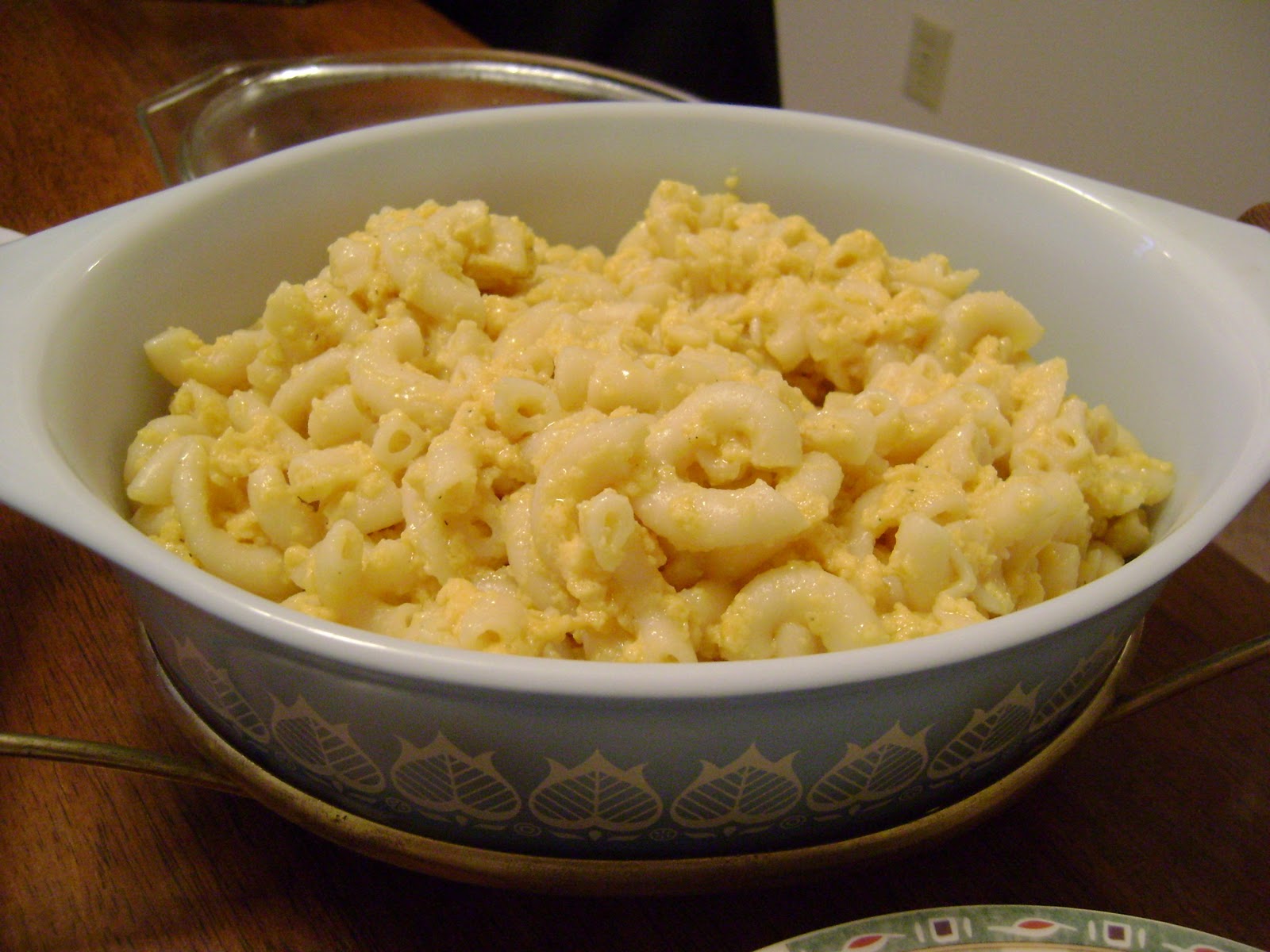 A Sunflower Life Paula Deen’s Slow Cooker Mac and Cheese