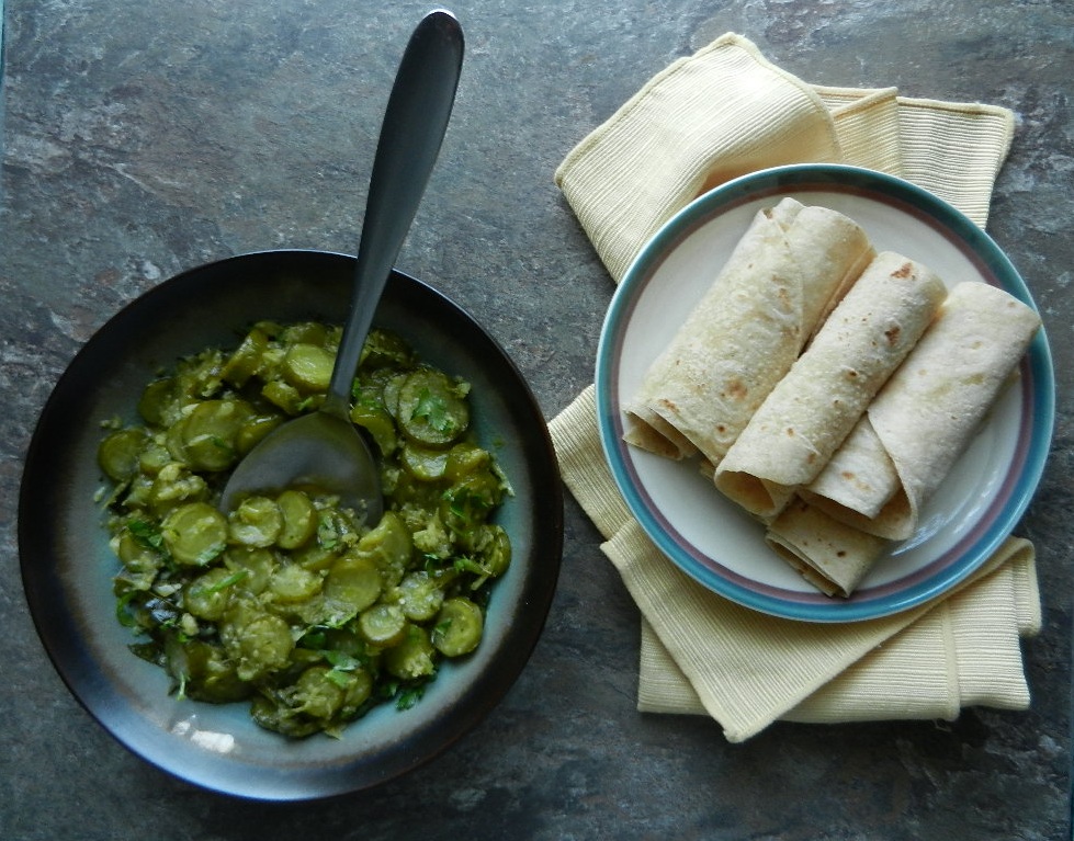 Sizzling Indian Recipes..... Sattvic sabji with Tender mini snacking