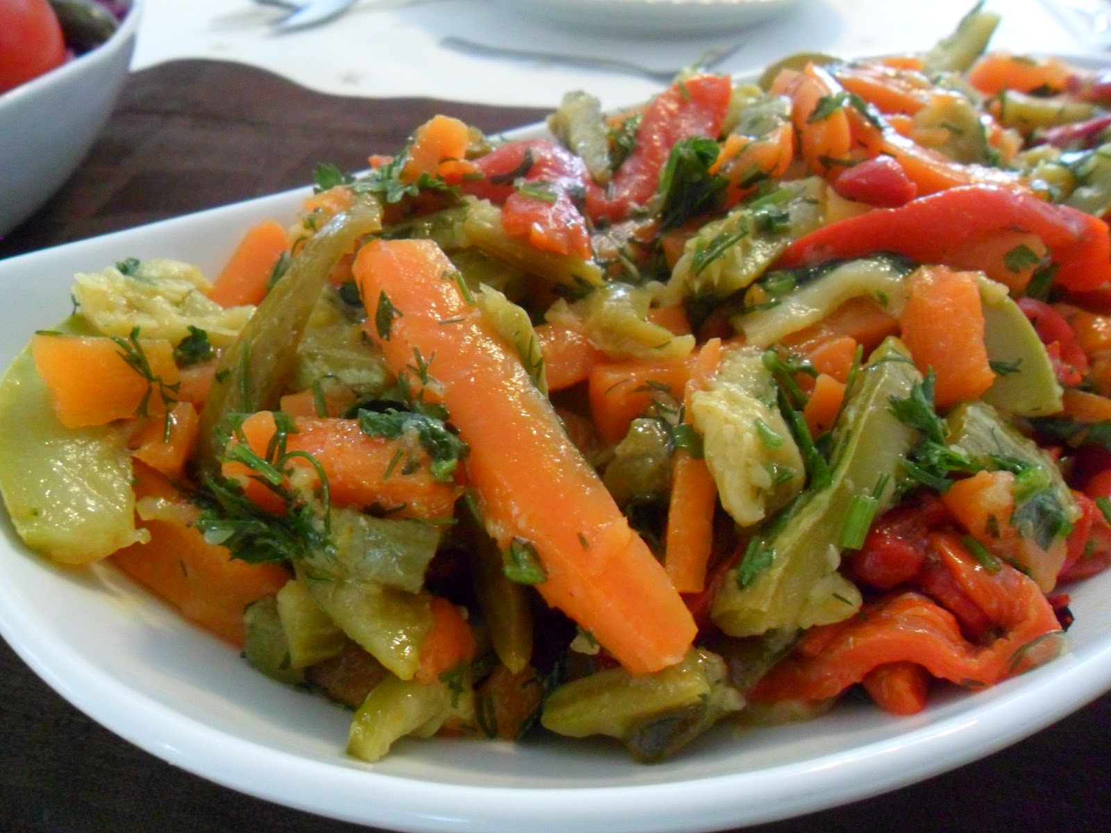 REYHAN KOKULU MUTFAĞIM JÜLYEN SEBZE SOTE