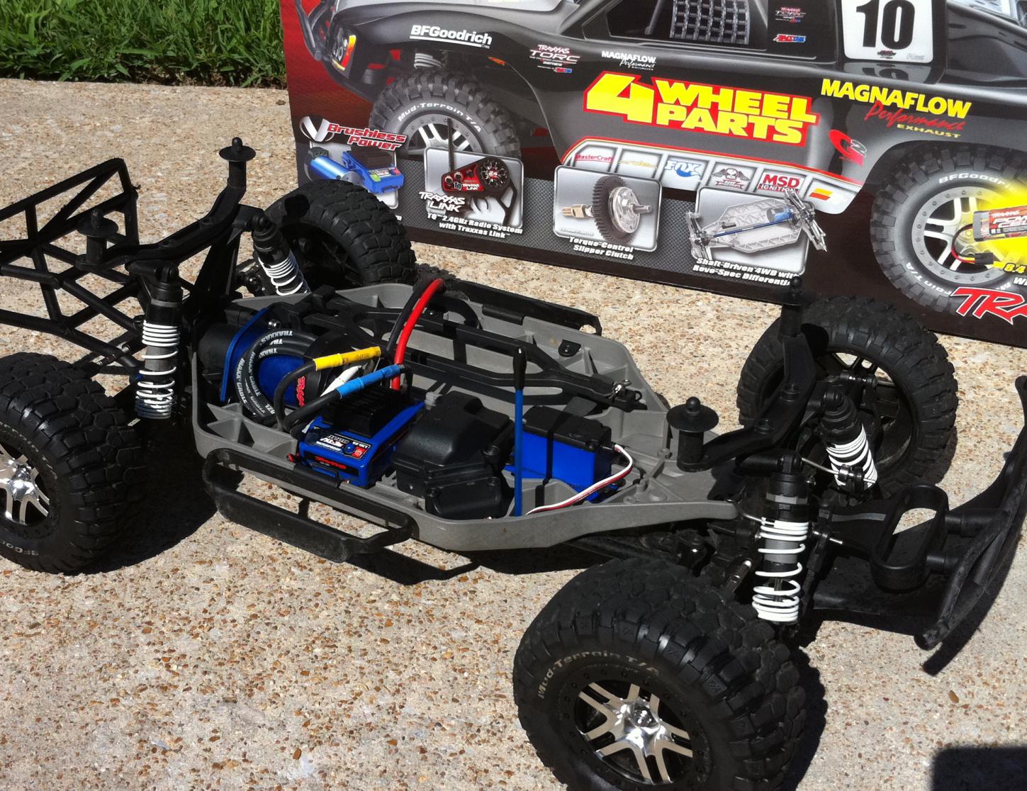 harga traxxas slash 4x4