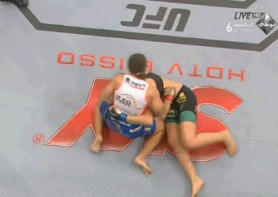 Jessica Andrade Taps Out Larissa Moreira Pacheco by Guillotine Choke - UFC Fight Night 51 Brasilia