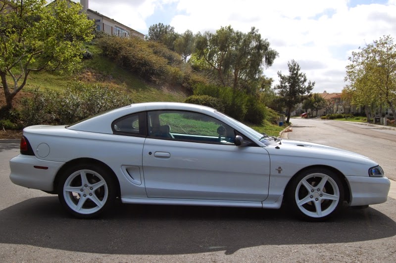 1998 Ford Mustang