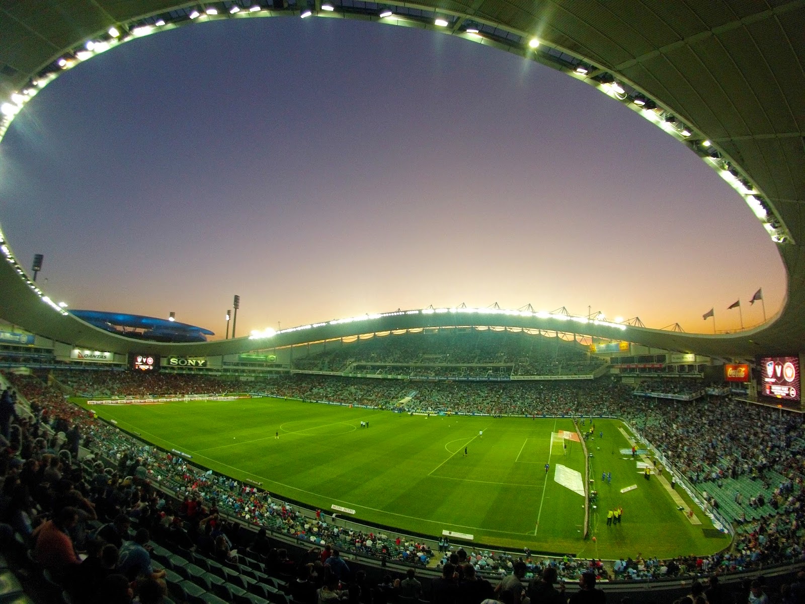 Fussball Soccer Calcio Co Bienvenue En Banlieue Rouge