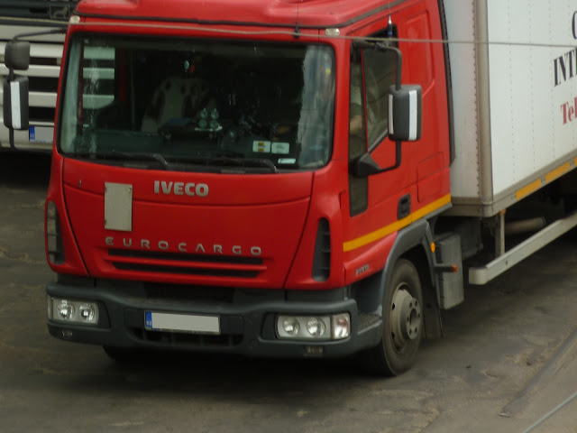 Truck , 4x2 , 4x2 Truck , Box Truck , Iveco Eurocargo 4x2 Box Truck , Iveco Eurocargo , Iveco , Eurocargo