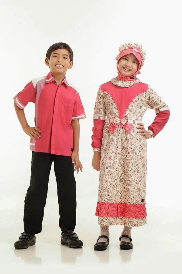 Trend Busana Gamis Terbaru untuk Anak-Anak ketika ini hampir sama modelnya dengan orang desawa kebanyakan namun dimodifikasi sedemikia Trend Busana Gamis Terbaru untuk Anak-Anak