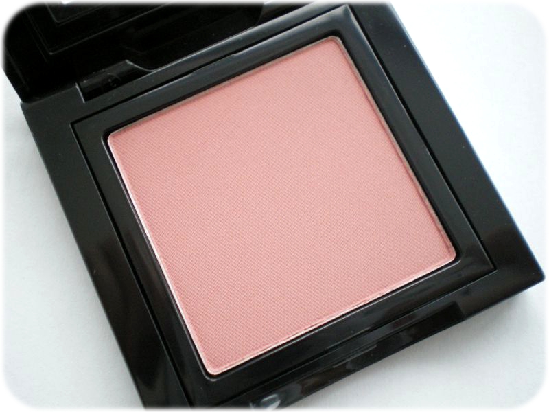 Bobbi Brown Blush 17 Slopes Jadeblüte