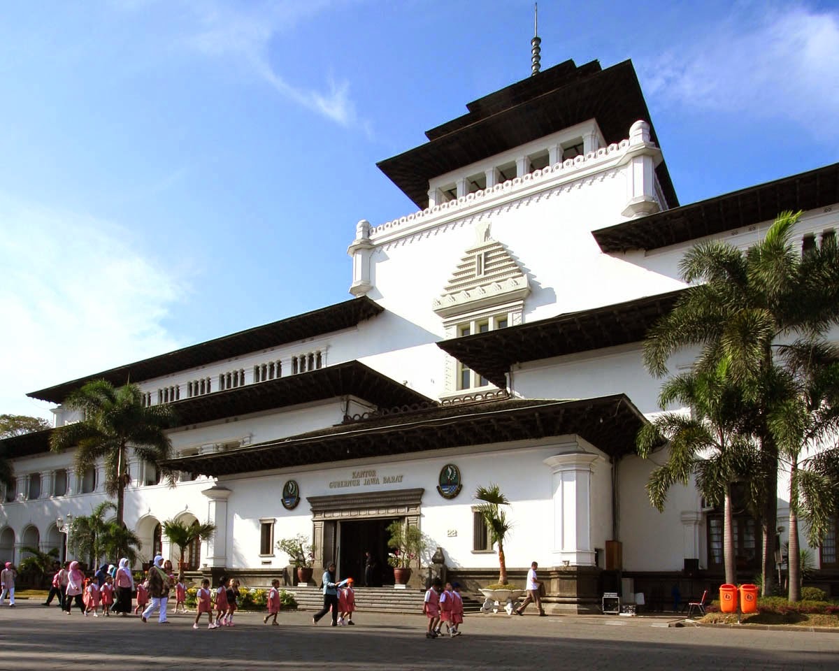 Museum Gedung Sate: Jendela Sejarah dan Ikon Arsitektur Jawa Barat