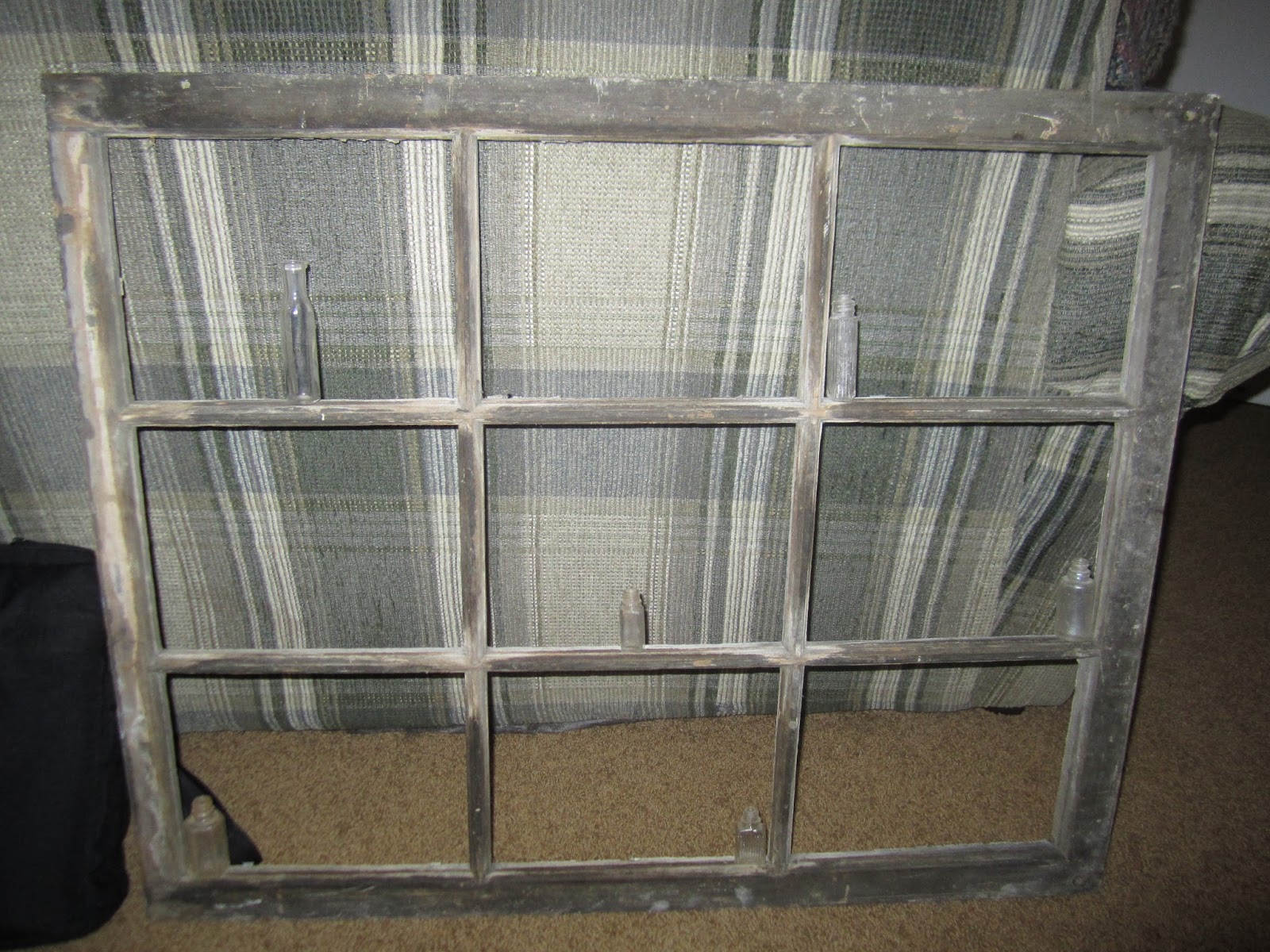 Successful Secrets DIY Decorated Old Wooden Window