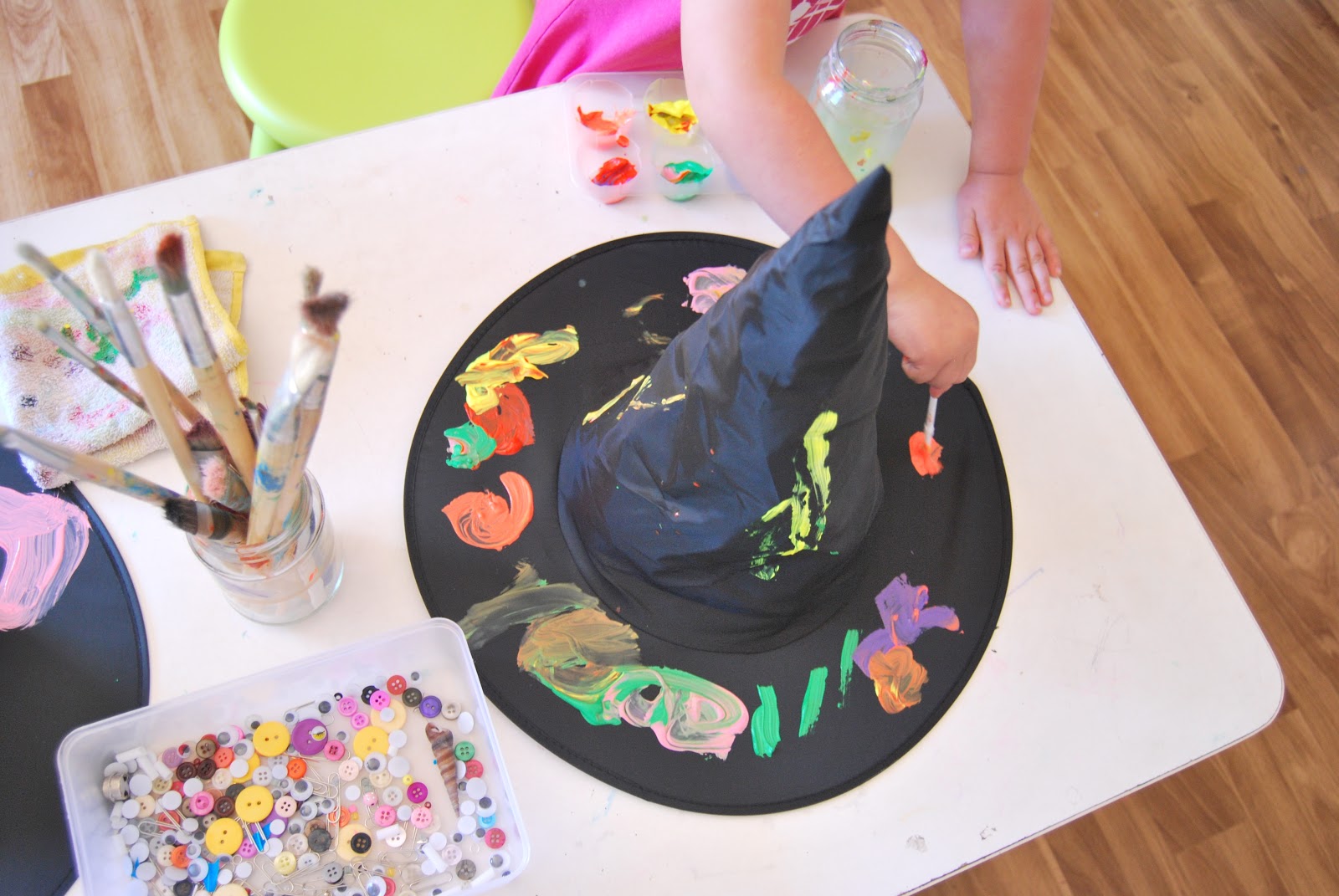 A Little Learning For Two: Painted Witches Hats